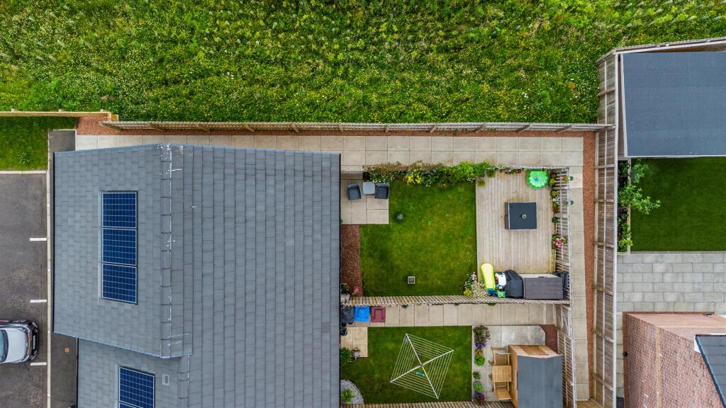 Twister Crescent-1-2.jpg