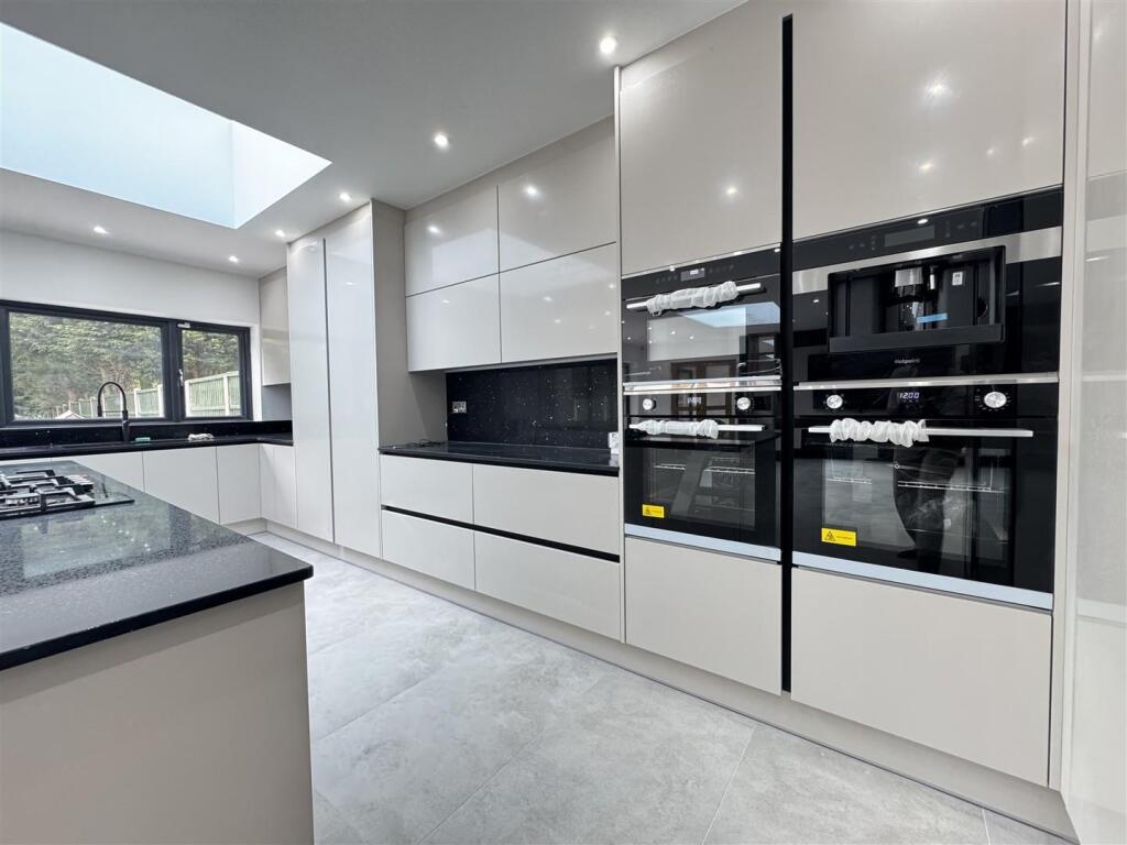 IMG_8840 (Large).JPG