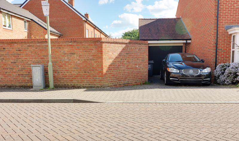 Garage &amp; Parking