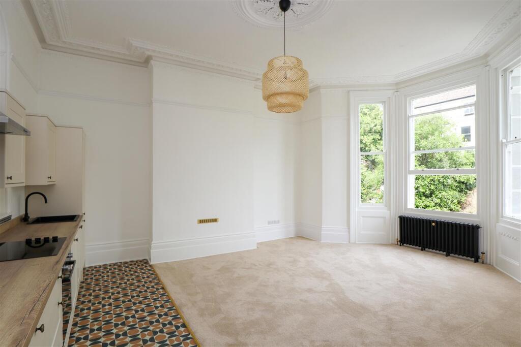 Open-plan kitchen/living room
