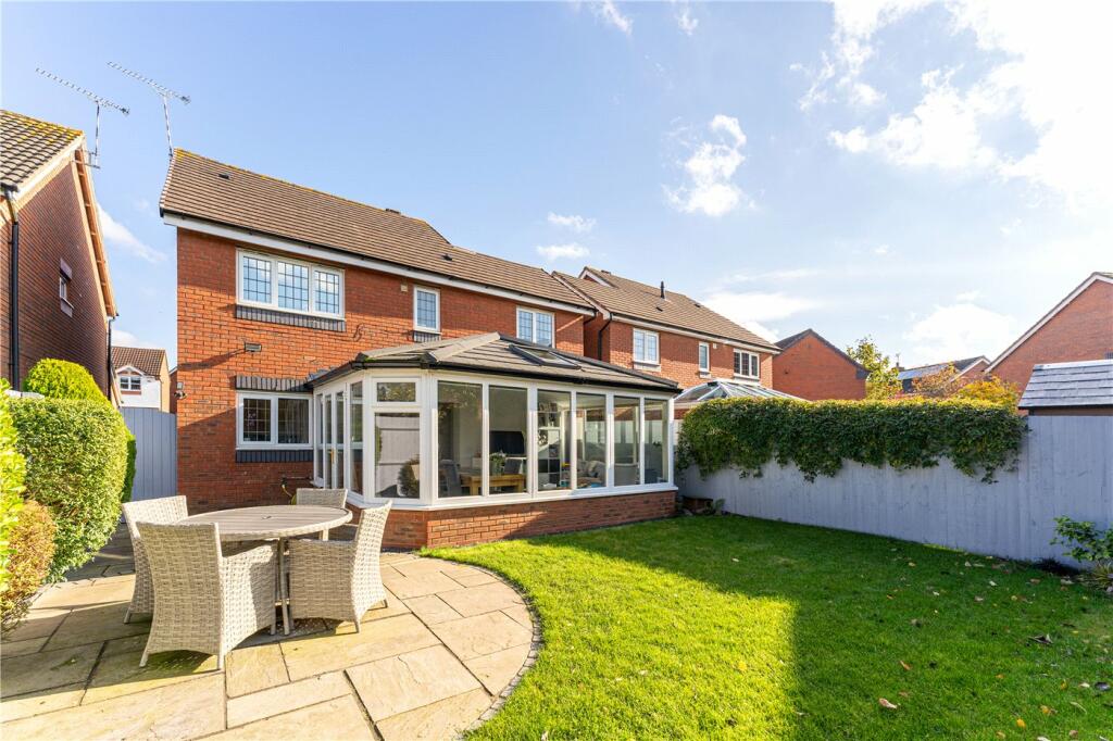 Garden To Back Of Ho