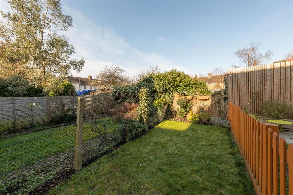 Brettenham Road, E17
