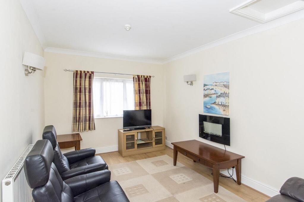 Lounge (Ground Floor Flat)