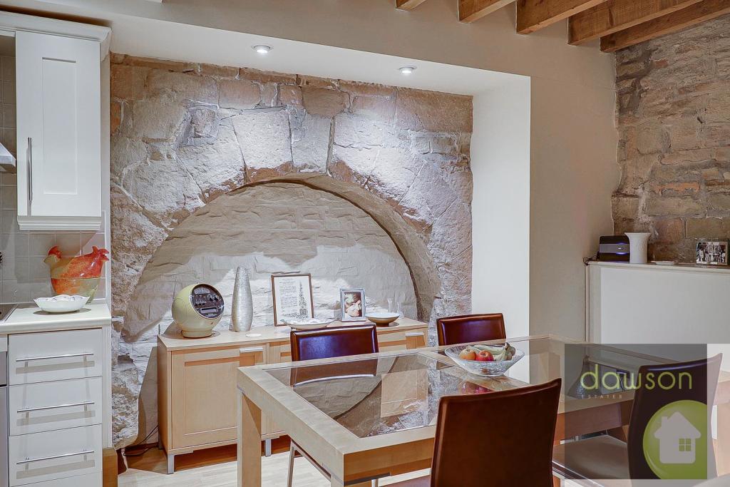 Lounge/Kitchen