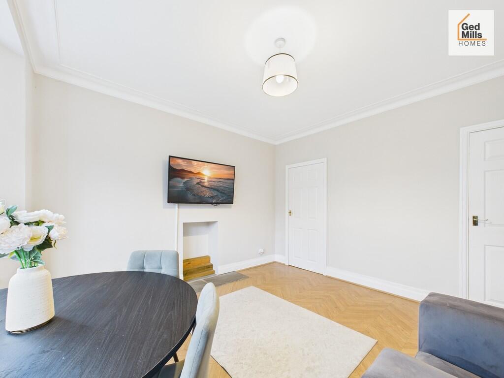 CAM02899G0-PR0070...