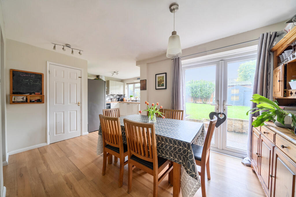 1375664-12-6911dd...