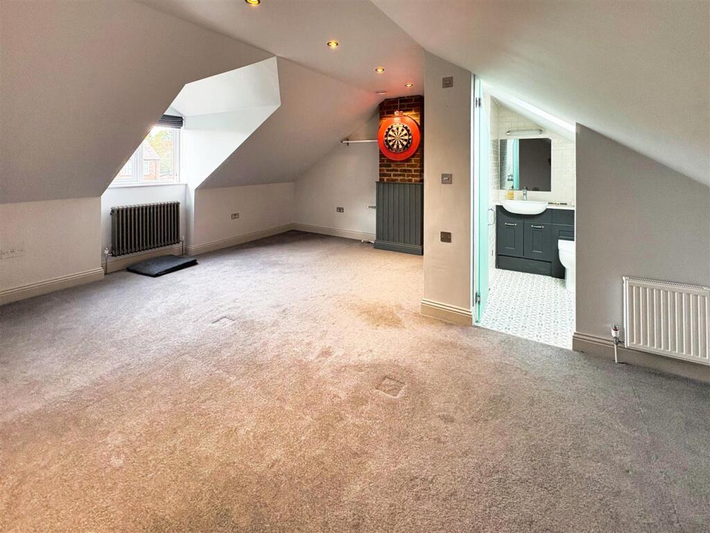 Bedroom.jpg