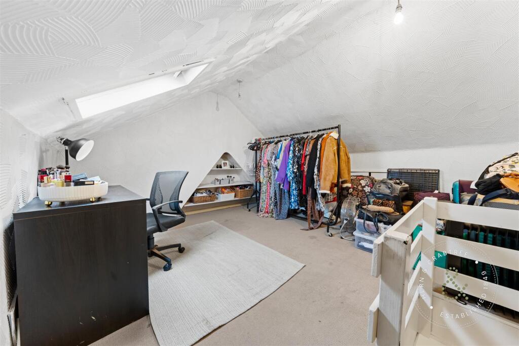 Treharris Street (24).jpg