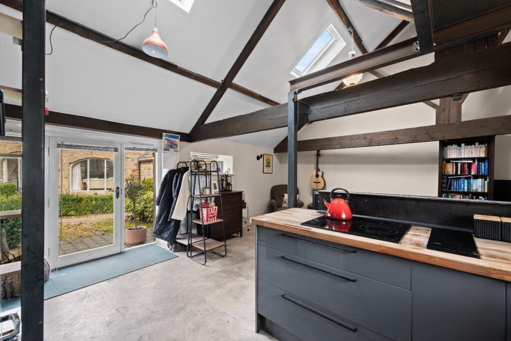 LIVING KITCHEN DINER 01.jpg