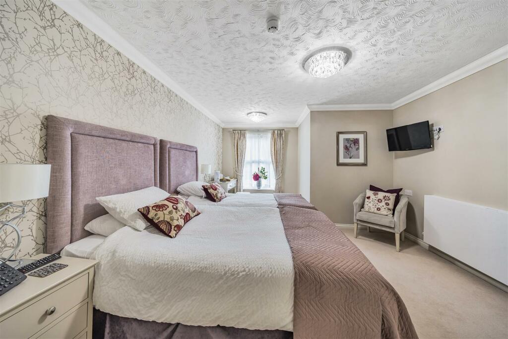 Owners Guest Suite.jpg