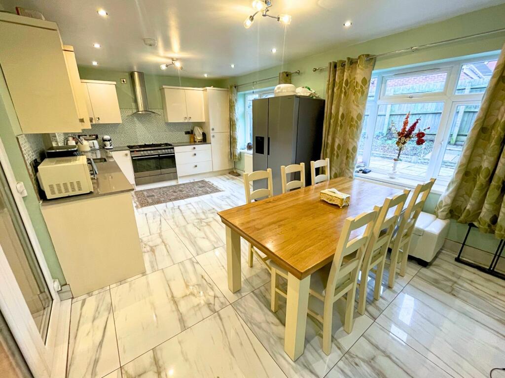 Open plan Kitchen/Diner.