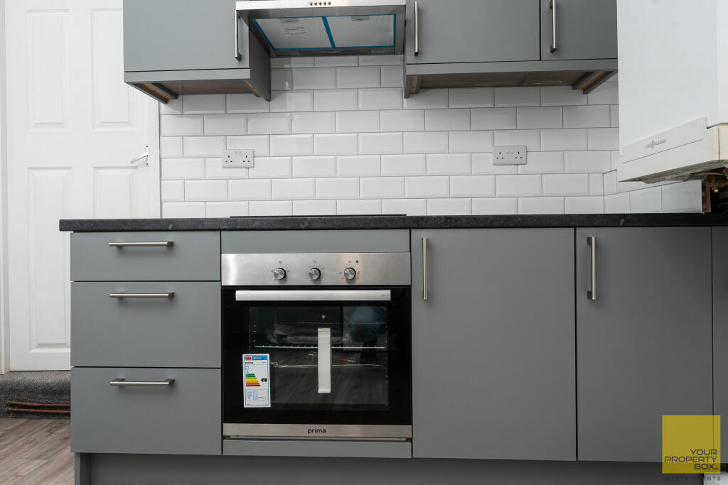 2b Victoria Road0031