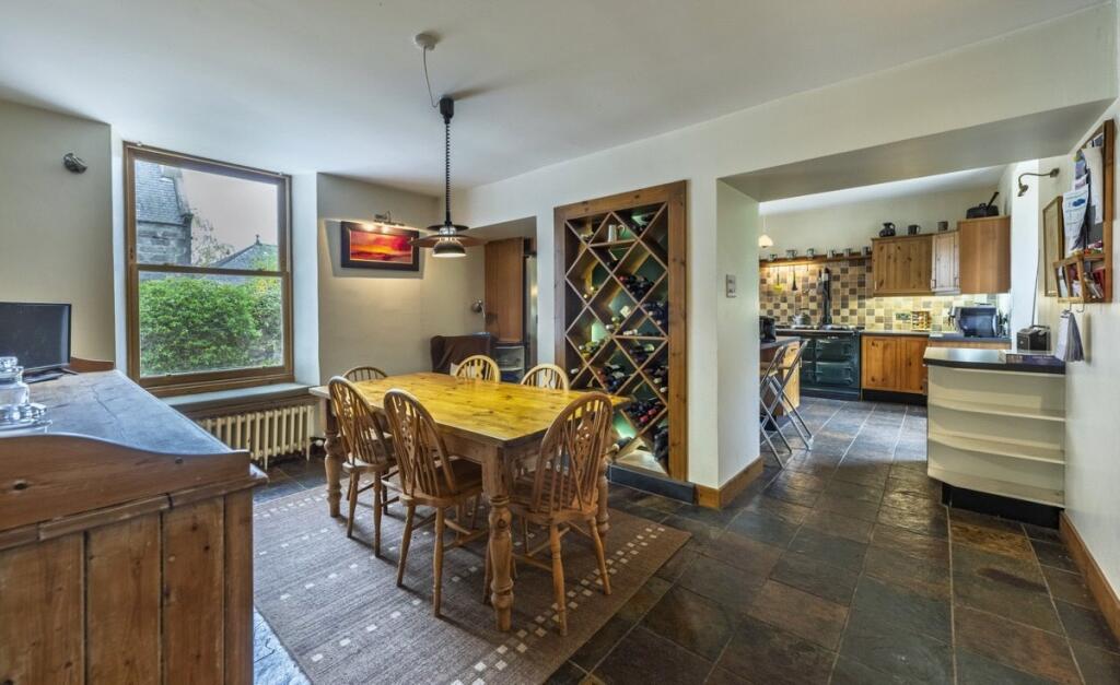 Breakfast Room