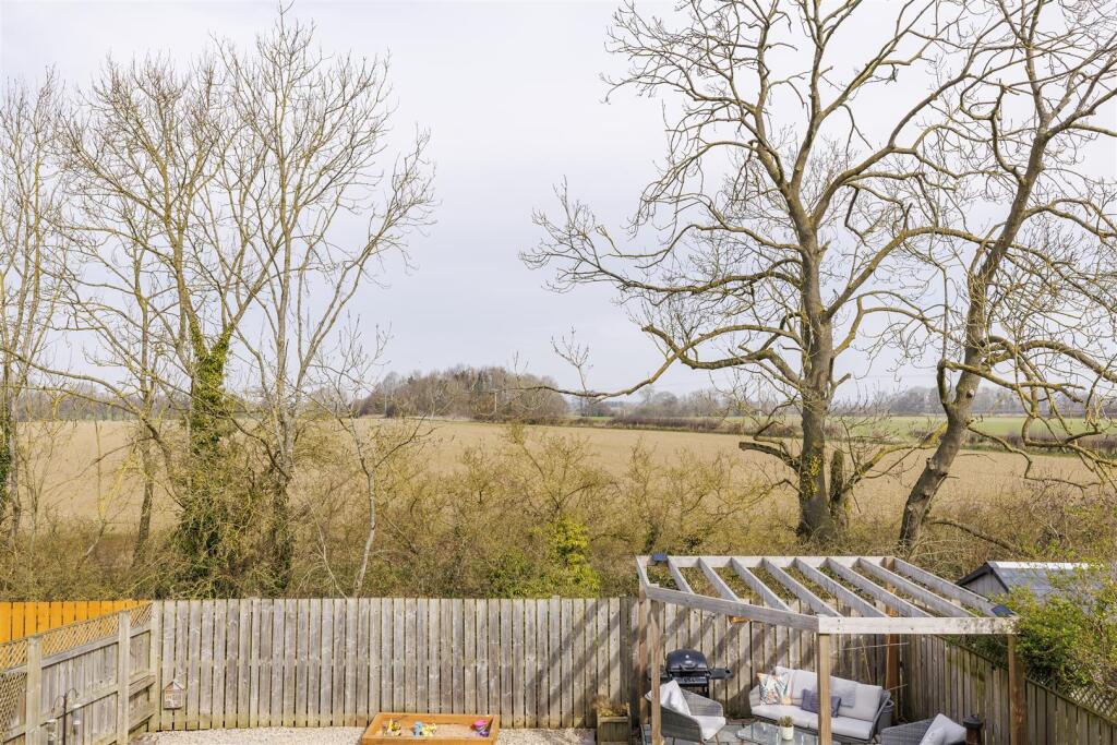 5_Farefield_Close___1.jpg