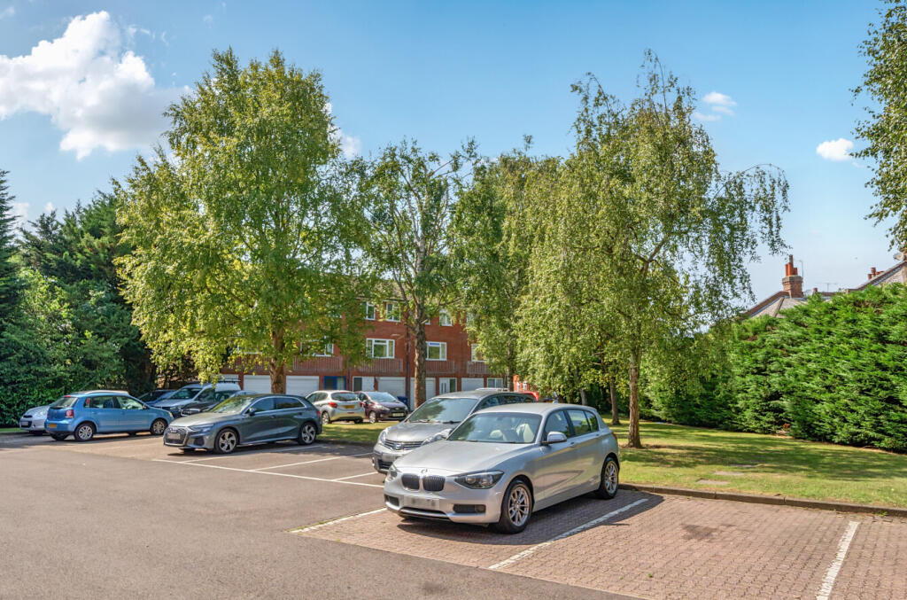 1336038-3-689b3b9...