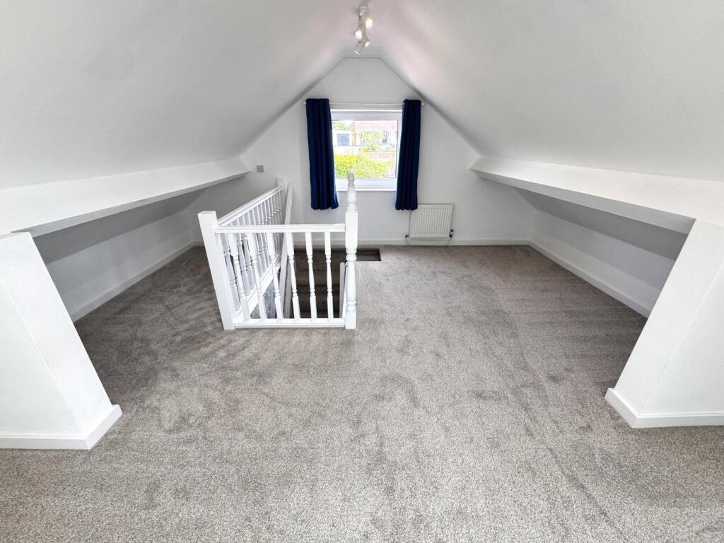 ATTIC ROOM