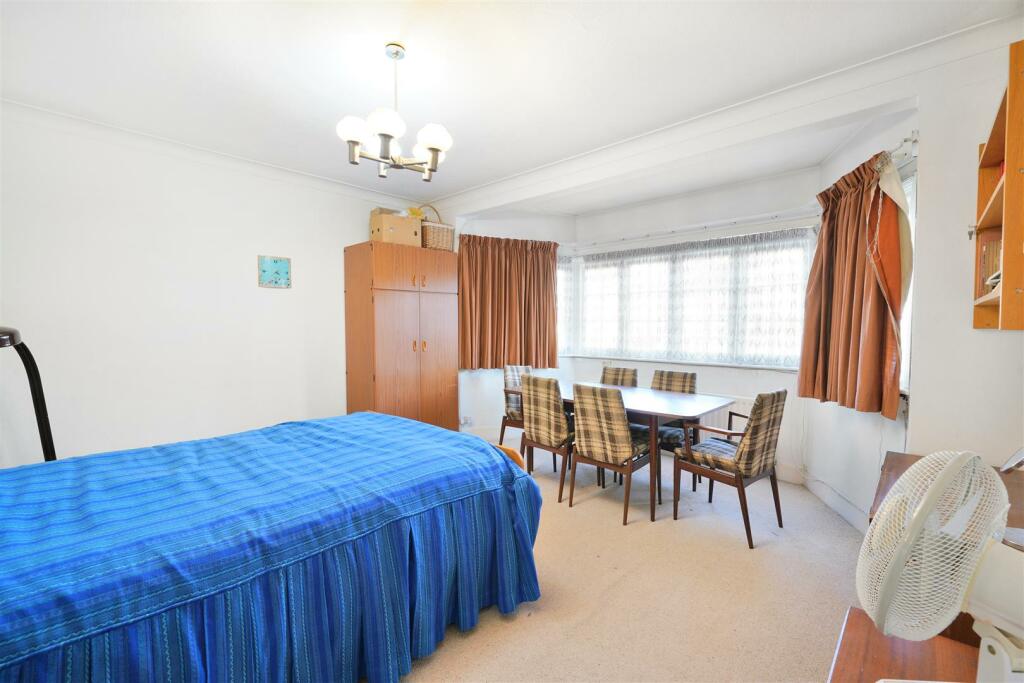 5 Barn Rise - k7xLfOwWqbJcBJ6MAAjk.jpg