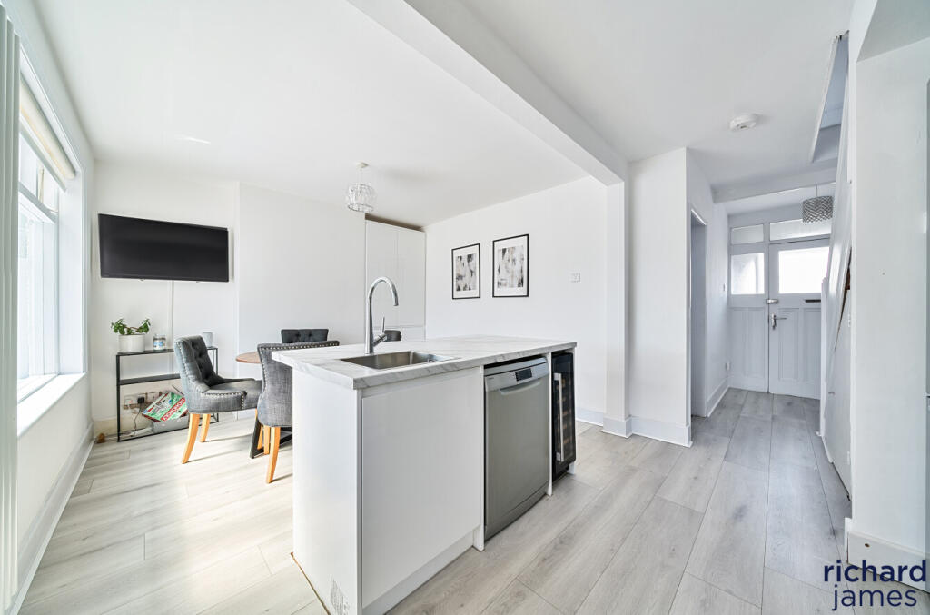 ca026455806b4c5aaaae0486c85dc9e2