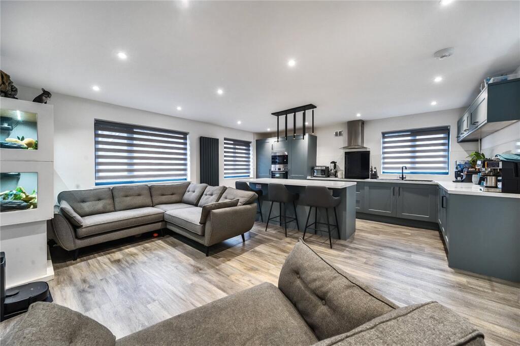Kitchen/Sitting Room