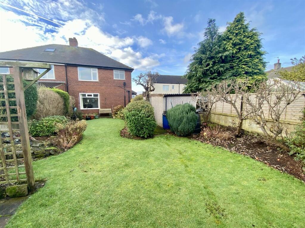 Bramleys Estate Agents - Sunny Bank Road - Mirfiel