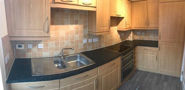 Kitchen (Pano)