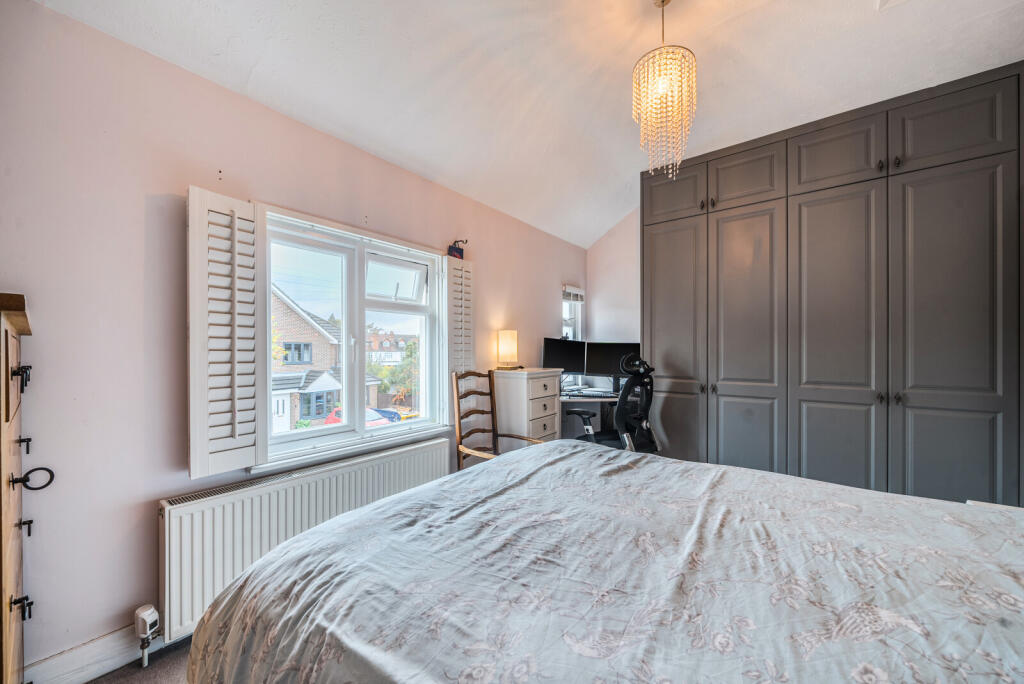 1376917-9-6911c85...