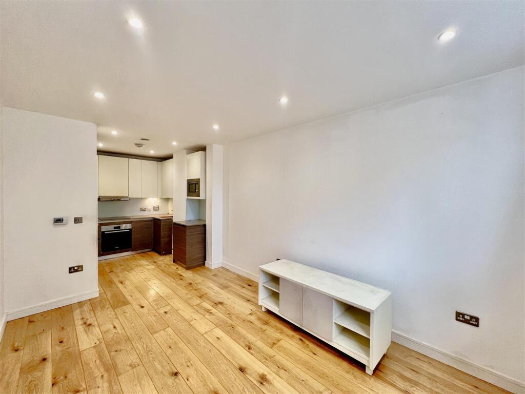 Open Plan Kitchen/ Reception Room