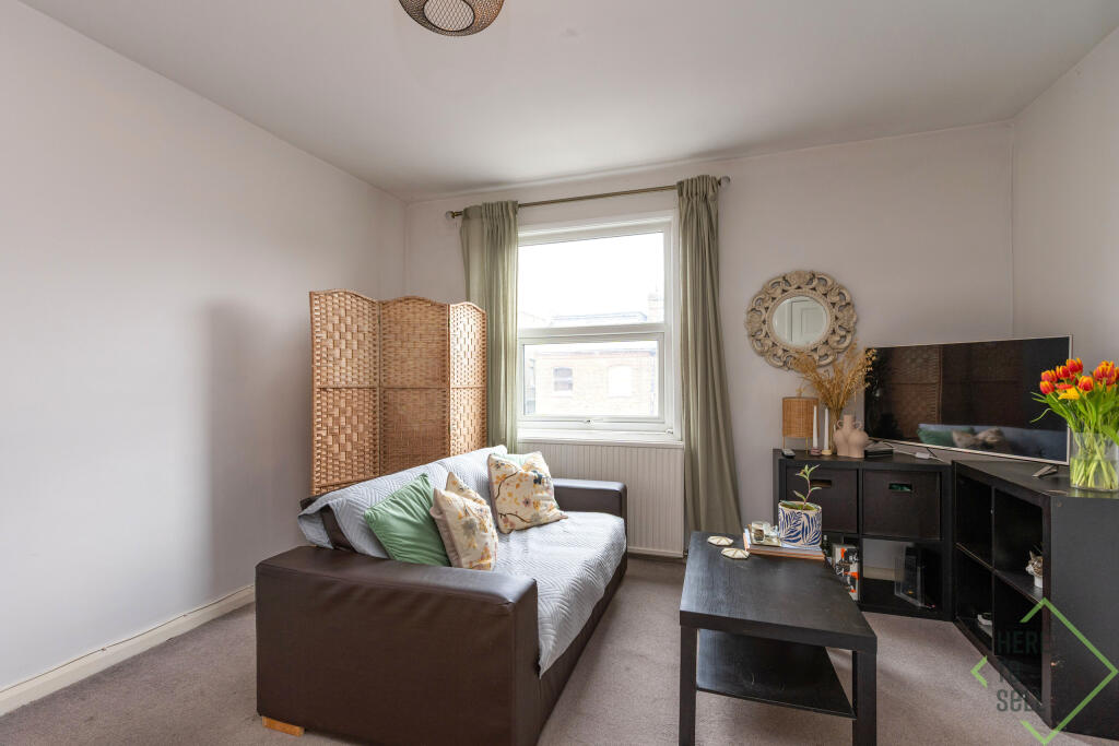 Alexandra Grove, London, N4