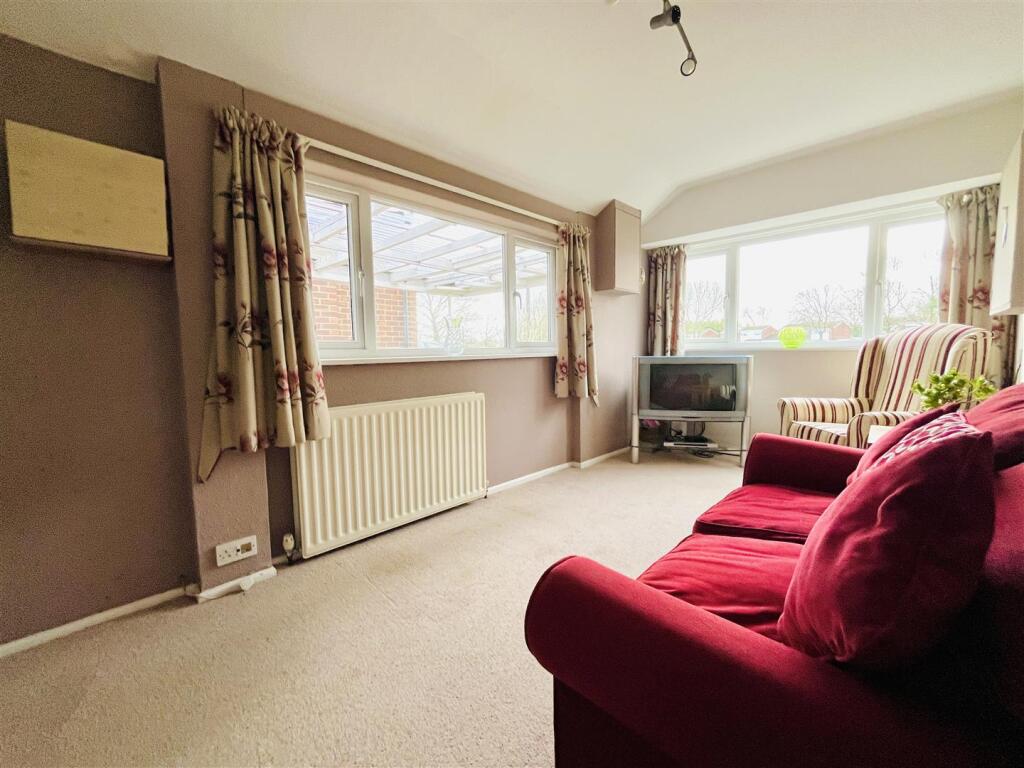 Family Room Aspect 3