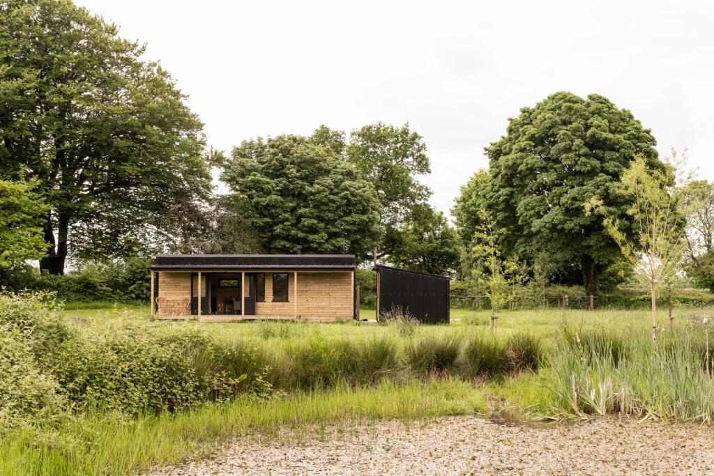 107553 - Lea Farm_The Modern House (62).jpg