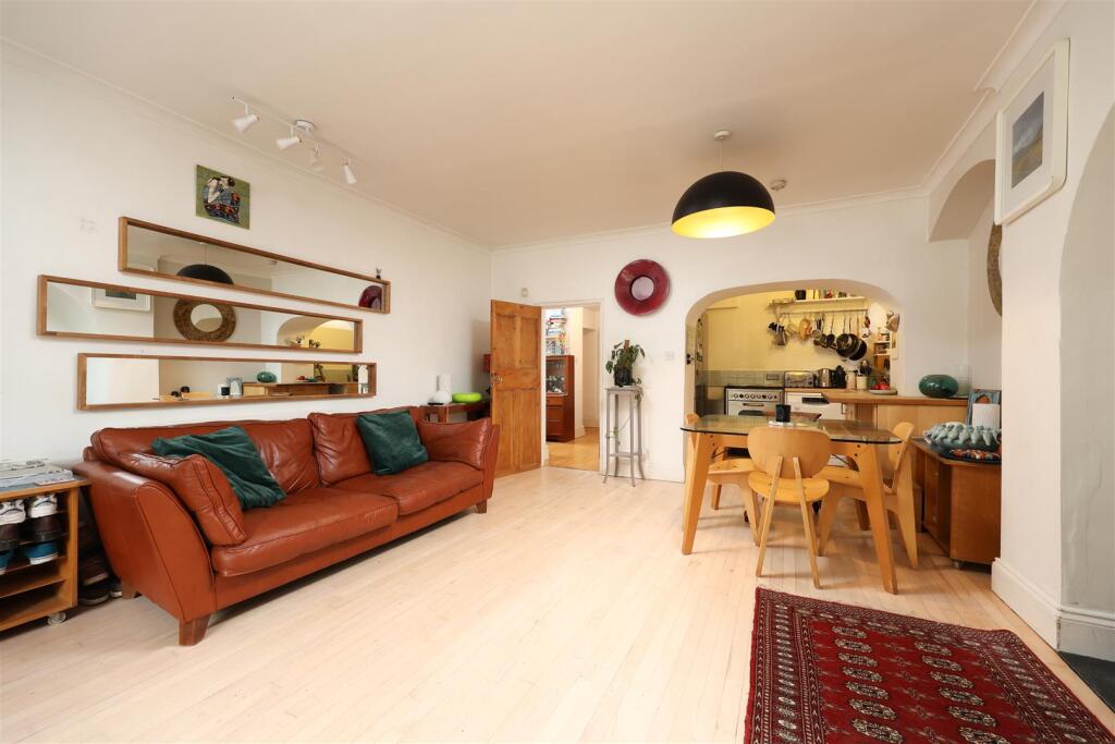 GF 3 Richmond Park Road 3.JPG