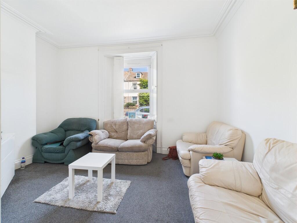 CAM02089G0-PR0463...