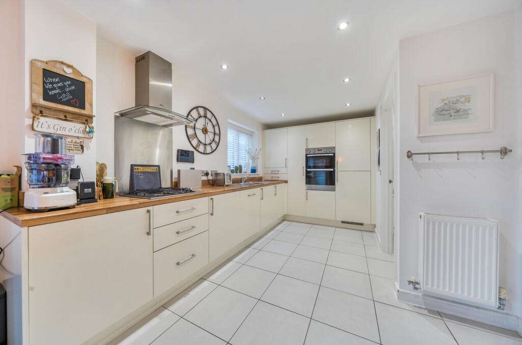 1383614-24-692471...