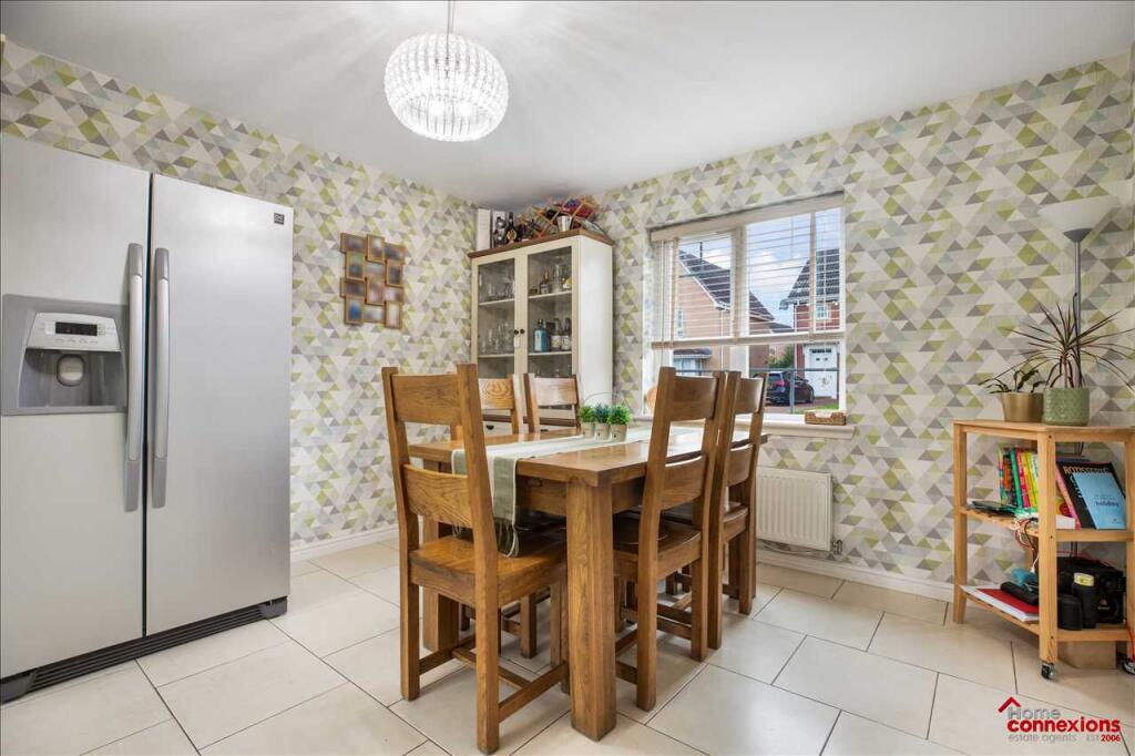 Kitchen Dining (3)