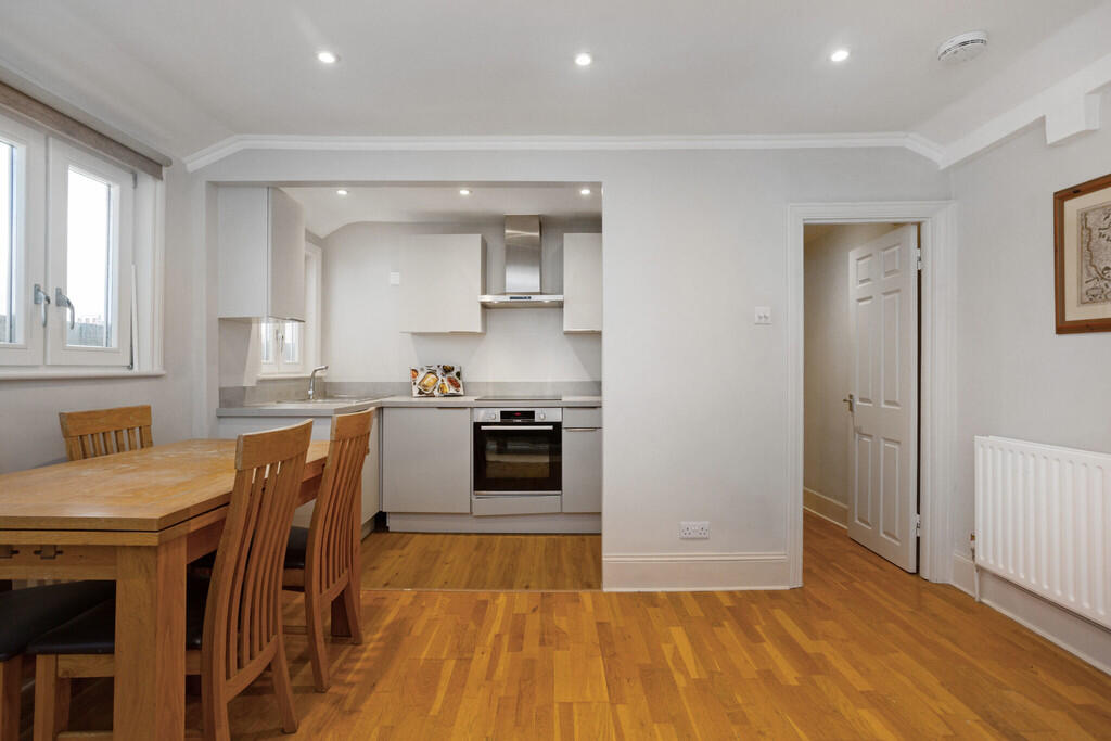 82876_Flat 42 44 ...