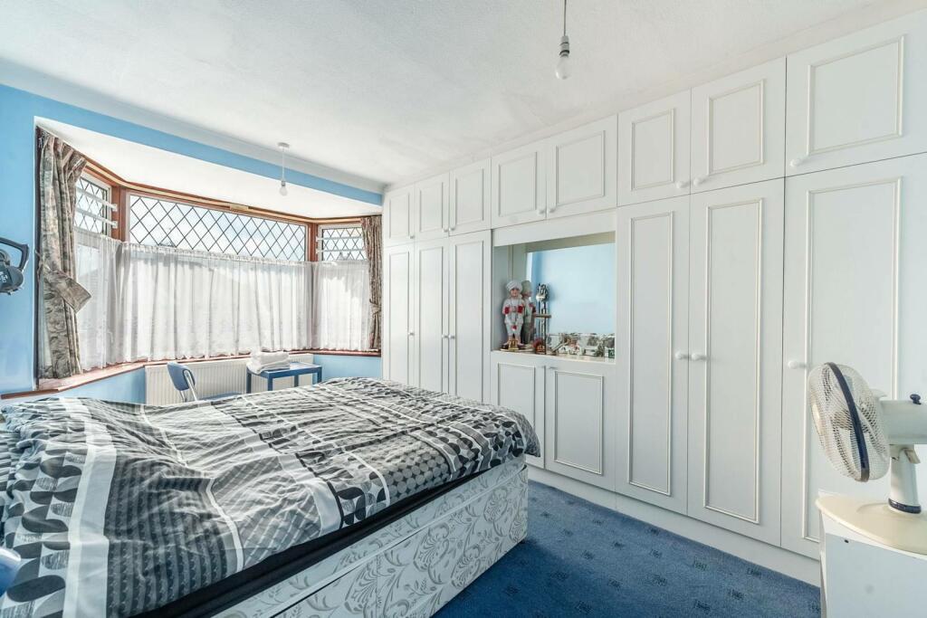 Davidson Frost-Wellings, DFW, Portland Crescent, B