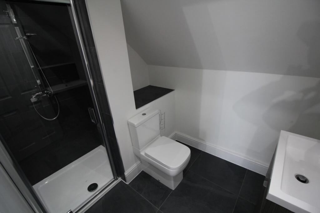 Bedroom 7 En-suite