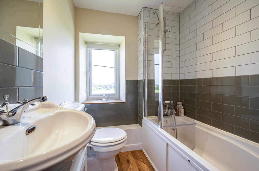 1335337-24-689b98...