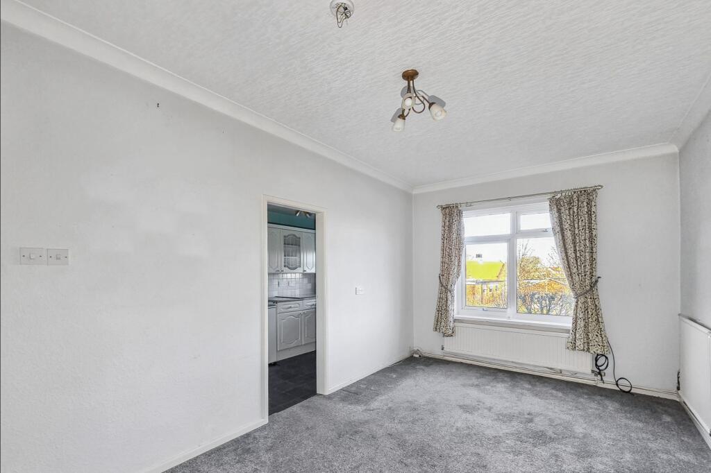 Flat 14 Jubilee Cottages 143-145 St. Andrews Road South Lytham St. Annes Lancashire, FY8 1YB