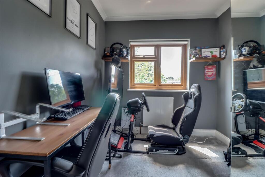 108 ELDER AVENUE-20.jpg