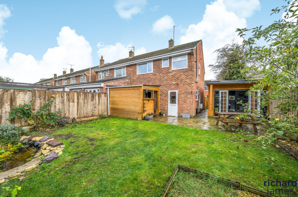 69249cdc95d34baab02d2cc3aa0f9e00