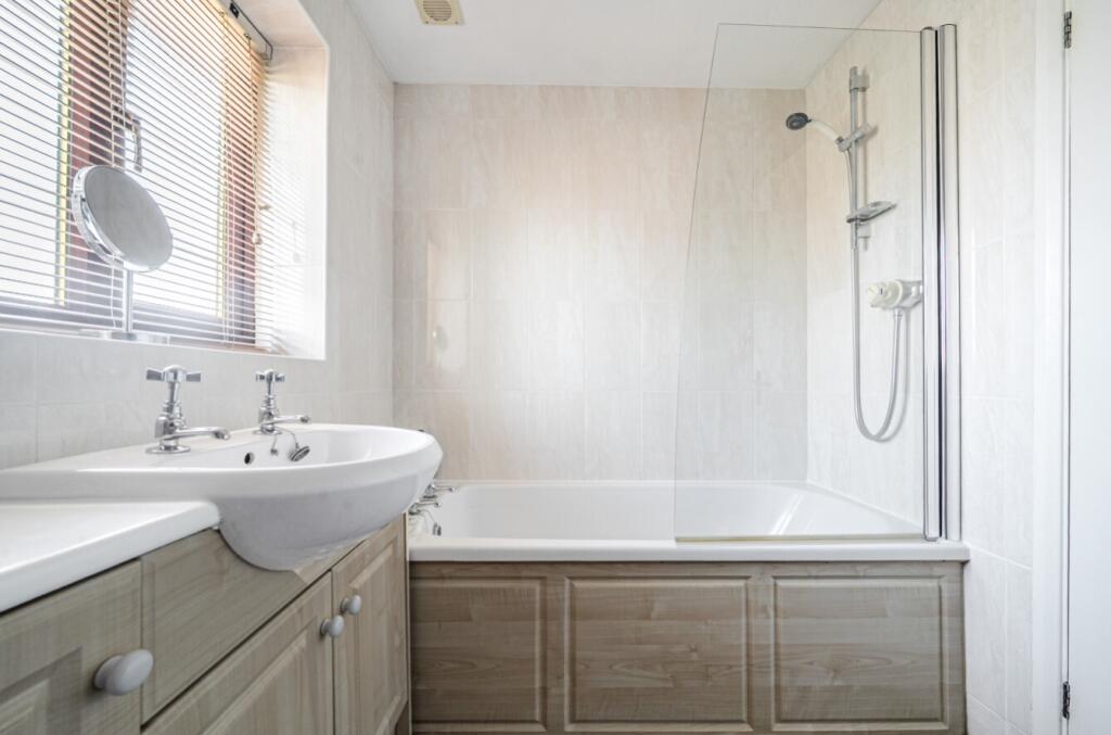 1-1300094-22-6838c7c127932-ARWc (15)