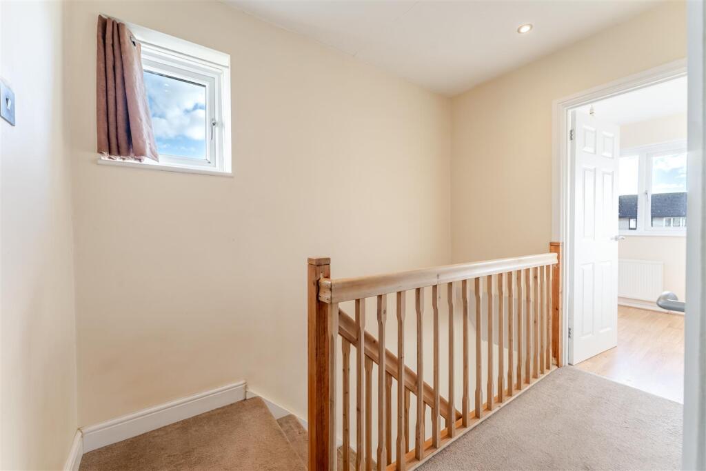 14 Woodmill, Yatton34.jpg