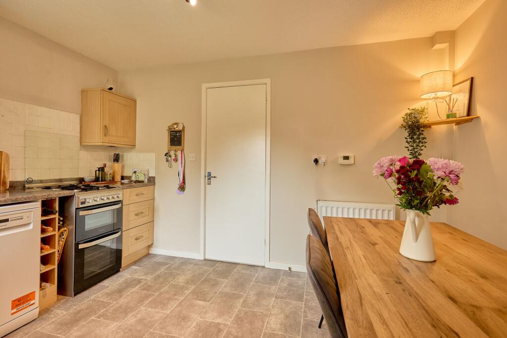 Dining/Kitchen