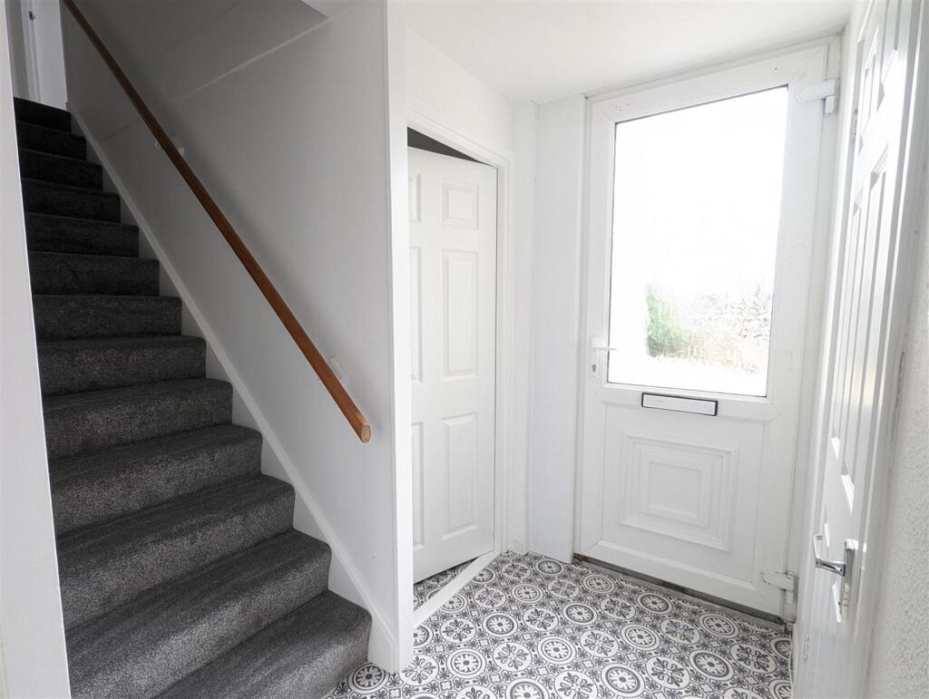42 Hawkins Hallway.jpg