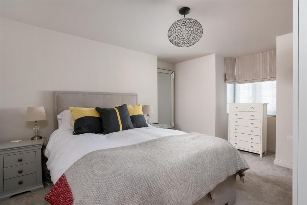 1 Weighbridge Court-8.jpg