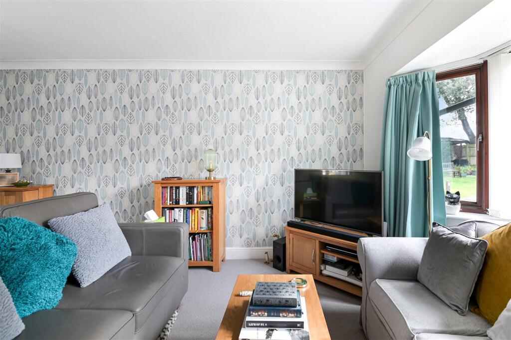 HOOKFIELD MEWS (14).jpg