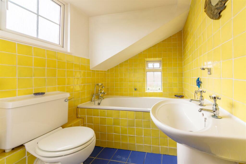 First Floor Bathroom