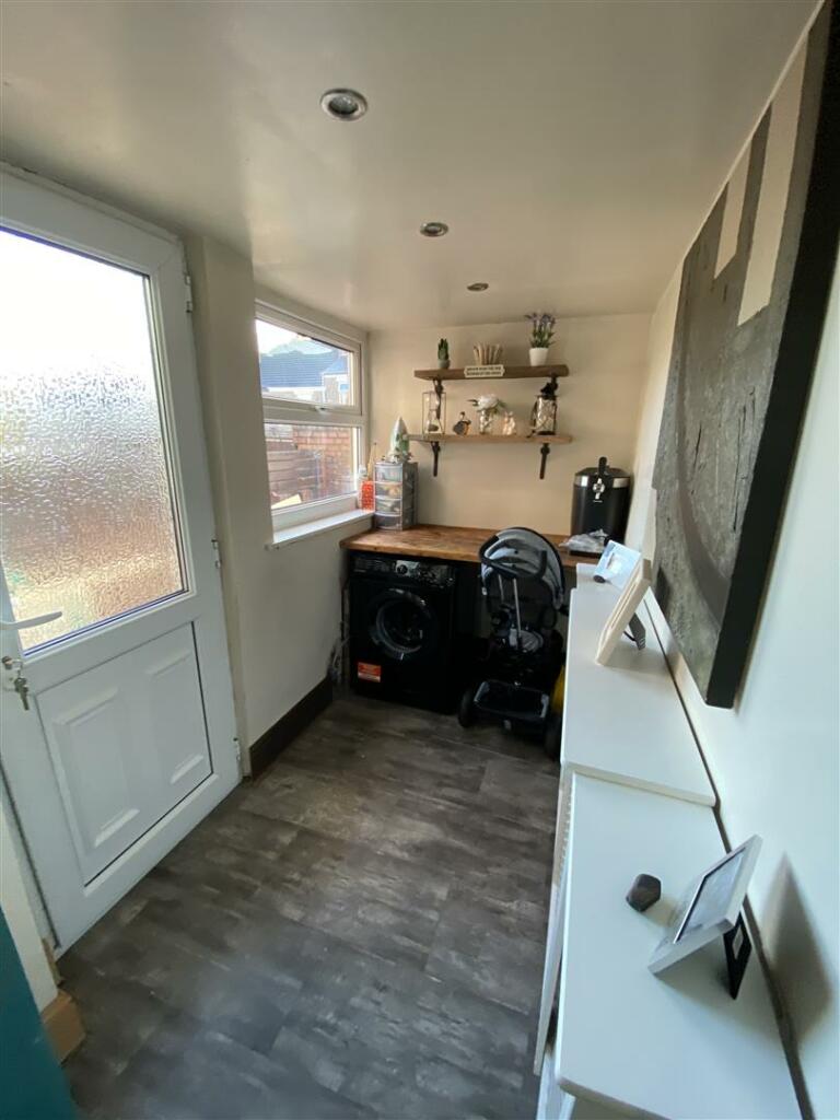 Utility room:
