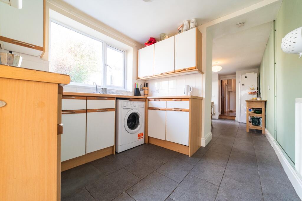 Call 02920 454555 to secure your viewing_5